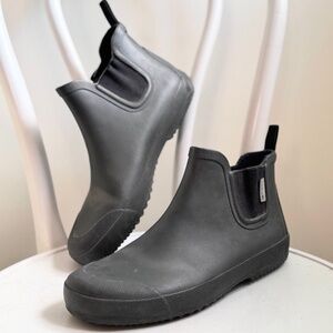 Tretorn Rubber Ankle Rain Boots size 40